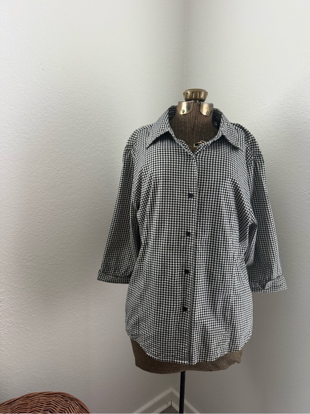 American Vintage Black & White Gingham Button-Down Shirt
